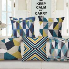 housse de coussin géométrique colorée