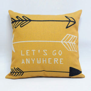 Housse de coussin jaune – Let’s go Housse de coussin jaune moutarde