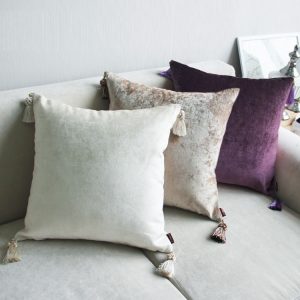 Housse de coussin ponpon velour Housse de coussin ponpon velour