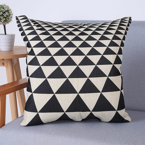 Housse de coussin psyché black and white 2