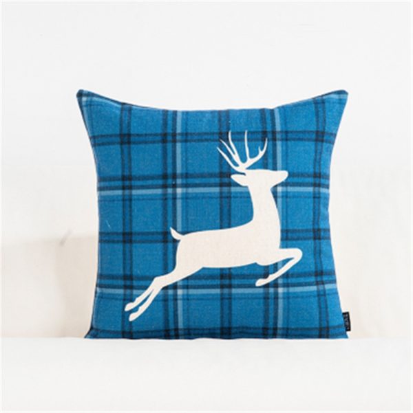 Housse de coussin scandinave cerf pastel