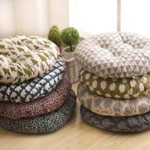 Gros coussin de sol scandinave 1