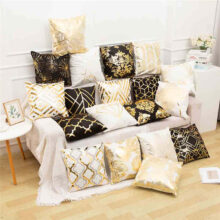 Housse de coussin doré