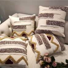 Coussin berbère brodé 1