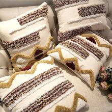 Coussin berbère brodé 2