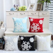 Housse de coussin de noël brodé de flocons