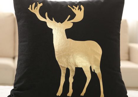 coussin animaux cerf brillant or
