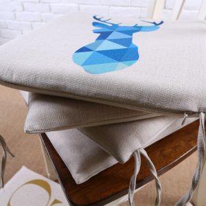 Coussin de chaise scandinave cerf bleu 1