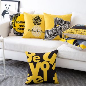 housse de coussin collection yellow zèbre housse de coussin collection yellow zèbre 1