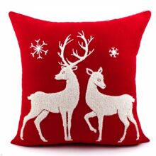 Housse de coussin noël cerf brodé rouget et beige 5