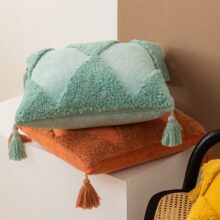 Housse de coussin brodé menthe orange 1