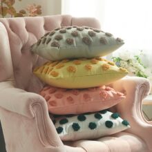 Housse de coussin brodé café pastel Housse de coussin brodé café pastel 2