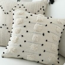 Housses de coussin brodé géométrique noir et blanc Housses de coussin brodé géométrique noir et blanc 4