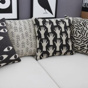 Housse de coussin monochrome motifs géométriques Housse de coussin monochrome motifs géométriques 2