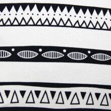 Housse de coussin noir et blanc frise marocaine Housse de coussin noir et blanc frise marocaine 5