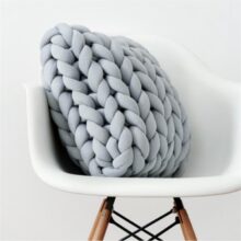 Coussin nœud de laine épaisse Coussin nœud de laine épaisse  1