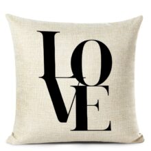 Housse de coussin love sweet home noir et blanc Housse de coussin love sweet home noir et blanc 1