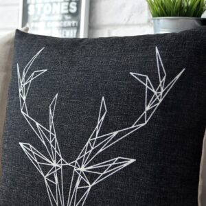Housse de coussin scandinave cœur de cerf Housse de coussin scandinave cœur de cerf 2