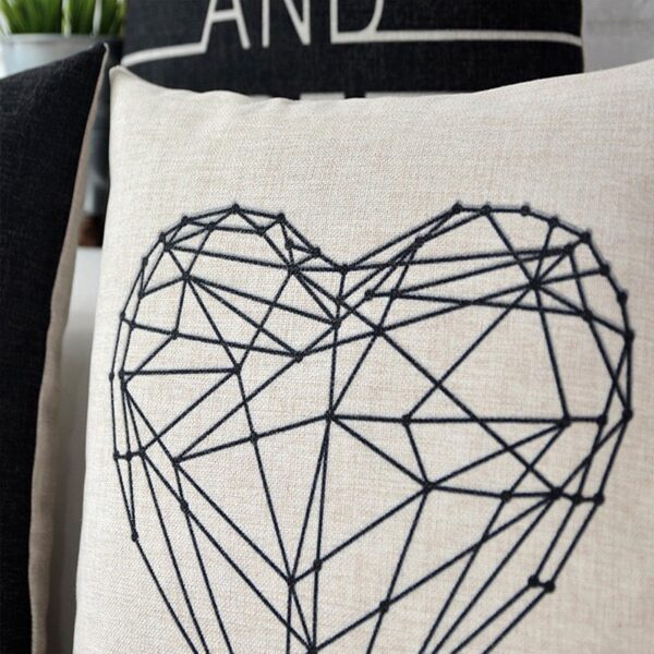 Housse de coussin scandinave cœur de cerf 3