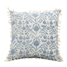 Housse de coussin vintage pompons beige et bleu 3