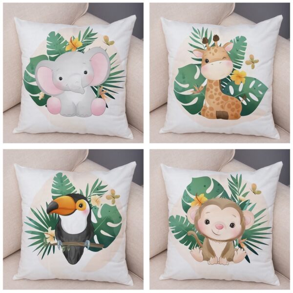 Housse de coussin bébés animaux tropicaux 5