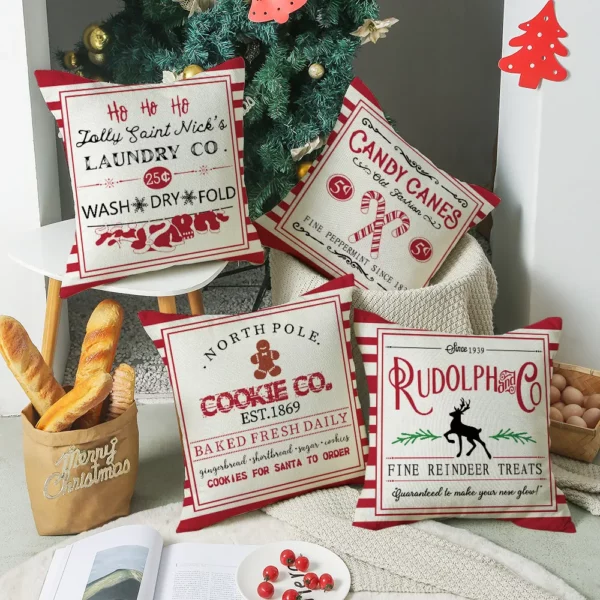 Housse de coussin noel cerf et sucre d’orge. Housse de coussin noel cerf et sucre d'orge. 1