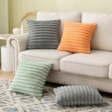 Housses de coussin velours doux et cosy Housses de coussin velours doux et cosy 1