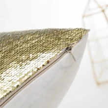 Housse de coussin motifs de noël et paillette doré 40x40cm 5