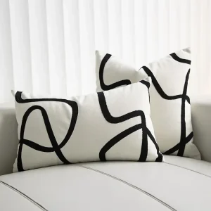 Housse de coussin scandinave design moderne noir et blanc élégant 1