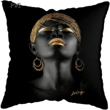 Housse de coussin moderne avec portrait féminin stylisé africain doré Housse de coussin moderne avec portrait féminin stylisé africain doré 1