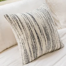 Housse de coussin modernes design rayé noir et blanc tendance 1