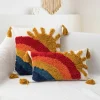 Housse de coussin broderie arc-en-ciel coloré avec pompons décoratifs 3