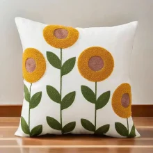 Housse de coussin broderie tulipes tournesol et fleurs des champs 2