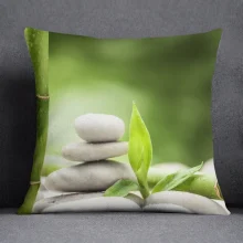 Housse de coussin nature zen bambou et pierres en forêt verdoyante relaxante Housse de coussin nature zen bambou et pierres en forêt verdoyante relaxante 15