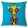 Housse de coussin style pop art avec onomatopée WOW colorée 10