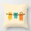 Housse de coussin animaux colorés pour un décor joyeux et animé 11