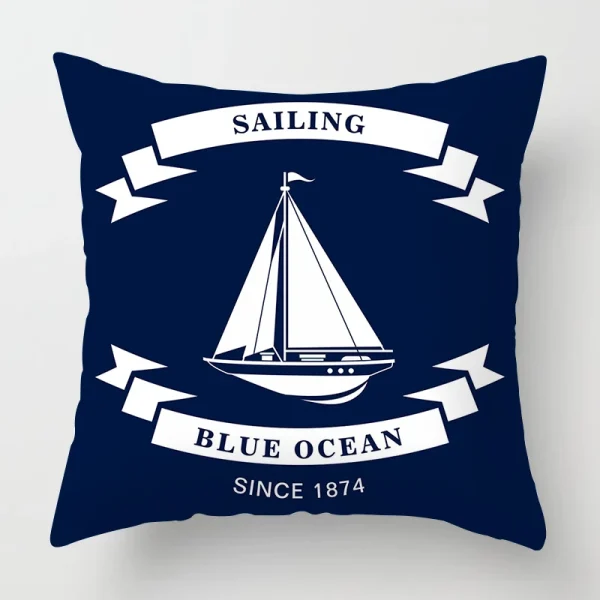 Housse de coussin marin bateau bleu ancre et gouvernail 1