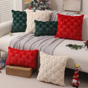 Housse de coussin noel brodé de sapin verte et étoiles dorées Housse de coussin noel brodé de sapin verte et étoiles dorées 2