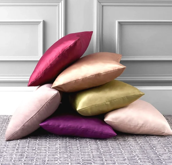 Housse de coussin moderne effet satiné multi-couleurs 1
