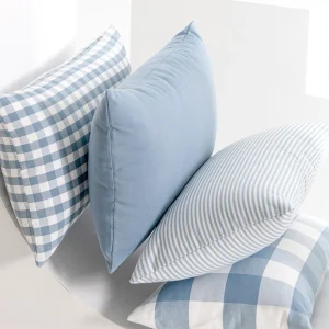 Housse de coussin modernes rayures et carreaux bleu clair 1