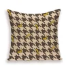 Housse de coussin nature tropical zèbre et piment rouge 6