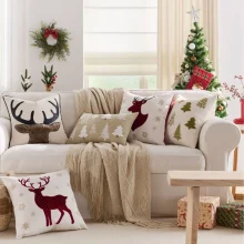 Housse de coussin noël cerf rouge et sapin vert 4