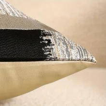 Housse de coussin scandinave géométrique rayure doré gris beige et noir Housse de coussin scandinave géométrique rayure doré gris beige et noir 4