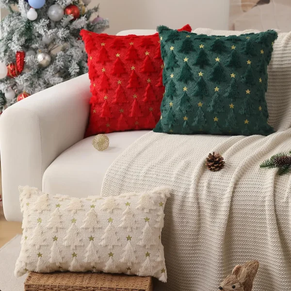 Housse de coussin noel brodé de sapin verte et étoiles dorées Housse de coussin noel brodé de sapin verte et étoiles dorées 4