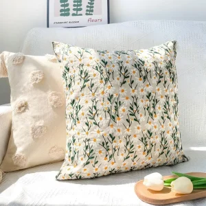 Housse de coussin Floral cosy LOVA 1