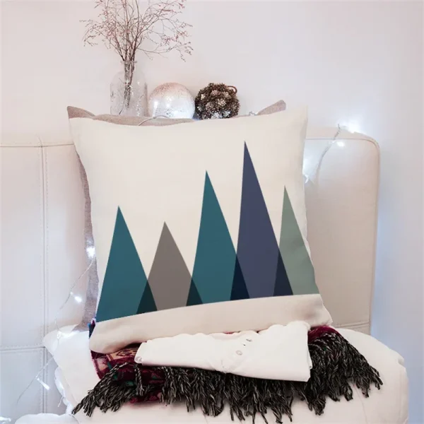 Housse de coussin décorative avec un cerf et un oiseau amusant Housse de coussin décorative avec un cerf et un oiseau amusant 4