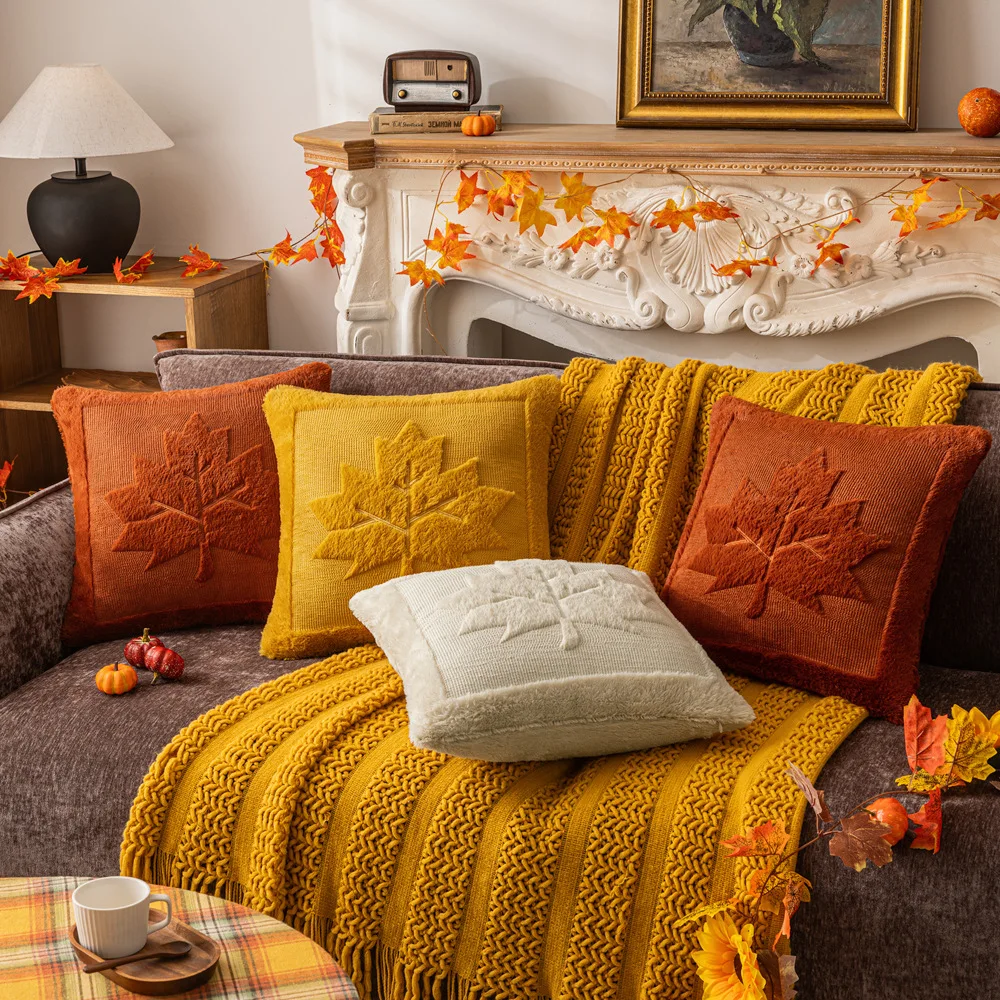 Housse de coussin Halloween motif citrouille en peluche orange double face Housse de coussin Halloween motif citrouille en peluche orange double face 3