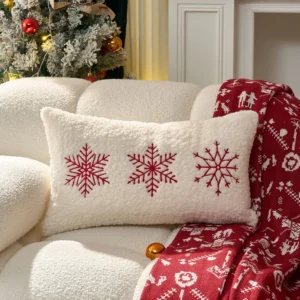 Housse de coussin Noël brodée rouge et blanc flocon et lettre 5